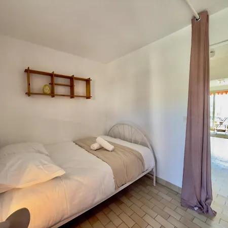 Apartment Cosy - Loggia - Plages & Port A Pied Carqueiranne