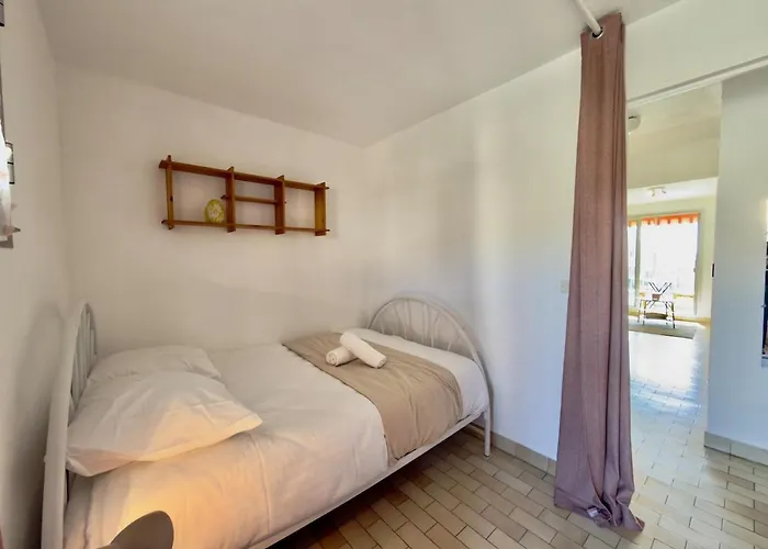 Apartment Cosy - Loggia - Plages & Port A Pied Carqueiranne